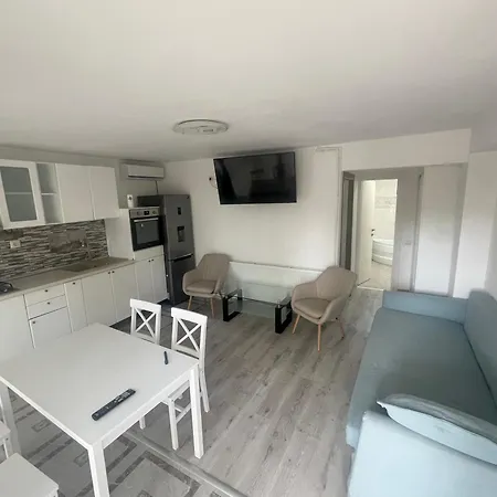 Ayan&anto Ysy Apartment *