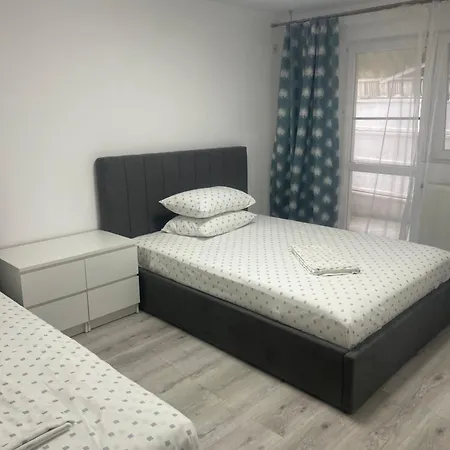 Ayan&anto Ysy アパート エフォリエ・ノルド